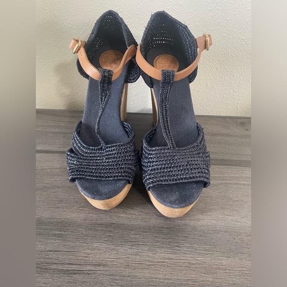 🪸 Tory Burch Carina Women's 7 1/2 Shoes Blue Brown Straw Wedge Platform … - Picture 1 of 4